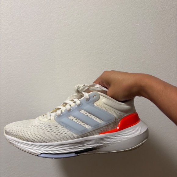 Adidas Ultrabounce Running Shoes - Picture 2 of 5